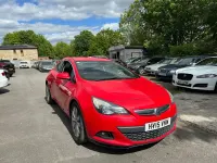 Używany Vauxhall Astra GTC SRi 2015 Czerwony Hatchback