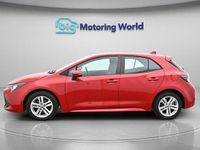 Used Toyota Corolla 140 HP (102 kW) 2023 Red Hatchback