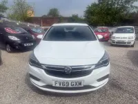 Second-hand Vauxhall Astra SRi 136 CP (100 kW) 2019 Alb Hatchback