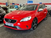 Used Volvo V40 R-Design 190 HP (139 kW) 2017 Red Hatchback