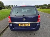 Second-hand Vauxhall Zafira 2013 Albastru Monovolum