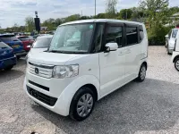 Używany Honda N Box 2014 Biały Minivan