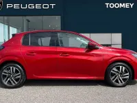 Second-hand Peugeot 208 Allure 102 CP (75 kW) 2021 Roșu Hatchback