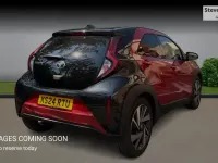 Used Toyota Aygo X 72 HP (52 kW) 2024 Red SUV