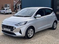 Used Hyundai i10 SE 67 HP (49 kW) 2022 Silver Hatchback
