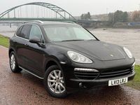 Usado Porsche Cayenne 245 HP (180 kW) 2013 Preto SUV