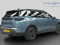 Used Peugeot 5008 GT 134 HP (98 kW) 2025 Blue SUV