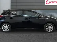 Used Toyota Auris Hybrid 136 HP (100 kW) 2018 Black Hatchback