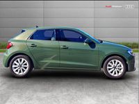Usado Audi A1 Sport 113 HP (83 kW) 2026 Verde SUV