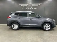 Used Hyundai Tucson SE 132 HP (97 kW) 2019 Grey SUV