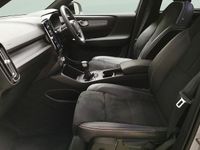 Used Volvo XC40 R-Design 163 HP (119 kW) 2021 SUV