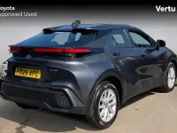Used Toyota C-HR 140 HP (102 kW) 2025 Grey SUV