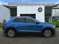 Used VW T-Roc Active 150 HP (110 kW) 2021 Blue SUV
