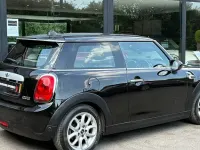 Używany Mini Cooper Hatch 136 KM (100 kW) 2017 Hatchback
