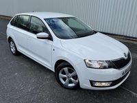Used Skoda Rapid SE 105 HP (77 kW) 2014 White Hatchback