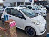Used Citroën C1 68 HP (50 kW) 2010 White Hatchback