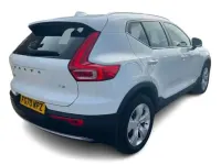 Used Volvo XC40 Momentum 163 HP (119 kW) 2020 White SUV