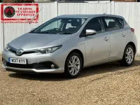 Used Toyota Auris Hybrid Business Edition 2017 Silver Hatchback