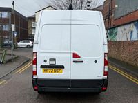 Used Renault Master 150 HP (110 kW) 2023 White MPV