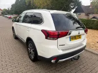 Used Mitsubishi Outlander 2016 White SUV