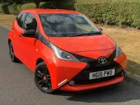 Used Toyota Aygo X-cite 69 HP (50 kW) 2015 Orange Hatchback