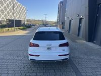 Begagnad Audi Q5 S-Line 190 HK (139 kW) 2019 Vit SUV