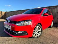 Used VW Polo SE 60 HP (44 kW) 2015 Red Hatchback