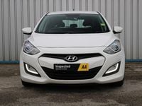 Used Hyundai i30 Classic 2015 White Hatchback
