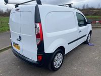 Used Renault Kangoo 75 HP (55 kW) 2015 White MPV