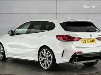 Usado BMW M135 Shadowline 302 HP (222 kW) 2024 Branco Citadino