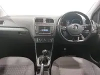 Used VW Polo Match 90 HP (66 kW) 2016 Blue Hatchback