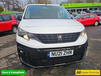 Second-hand Peugeot Partner 2021 Alb Monovolum