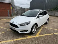 Used Ford Focus Zetec 125 HP (91 kW) 2015 White Hatchback