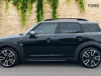 Usado Mini Cooper Countryman 134 CV (98 kW) 2022 Negro SUV