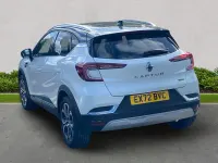 Używany Renault Captur Techno 145 KM (106 kW) 2022 Biały SUV