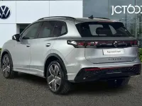 Używany VW Tiguan R-line 147 KM (108 kW) 2026 Srebrny SUV