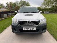 Usado Toyota HiLux Active 144 CV (105 kW) 2014 Blanco Pickup/Camioneta