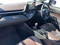 Used Toyota C-HR 116 HP (85 kW) 2017 Silver SUV