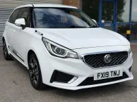 Used MG MG3 Exclusive 106 HP (77 kW) 2019 White Hatchback