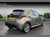 Second-hand Toyota Yaris Hybrid 116 CP (85 kW) 2022 Maro Hatchback
