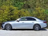 Usado Mercedes E200 AMG line 204 HP (150 kW) 2025 Prateado Sedan
