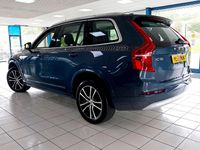 Used Volvo XC90 Momentum 250 HP (183 kW) 2021 Blue SUV