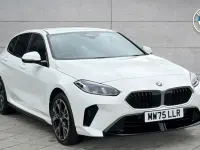 Usado BMW 120 M Sport 168 CV (123 kW) 2025 Blanco Utilitario
