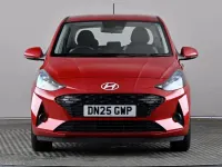 Usado Hyundai i10 Advanced 63 HP (46 kW) 2025 Vermelho Citadino