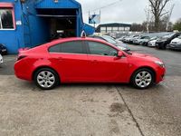 Used Vauxhall Insignia SRi 140 HP (102 kW) 2015 Red Hatchback