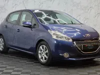 Used Peugeot 208 Active 82 HP (60 kW) 2014 Blue Hatchback
