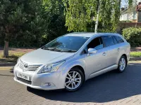 Used Toyota Avensis 2011 Silver Estate
