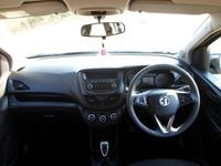 Used Vauxhall Viva 75 HP (55 kW) 2017 Black Hatchback