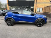 New Renault Captur Esprit Alpine 114 HP (83 kW) 2026 Oyster grey diamond black roof  SUV