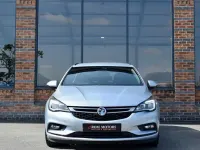 Used Vauxhall Astra SRi 150 HP (110 kW) 2019 Estate